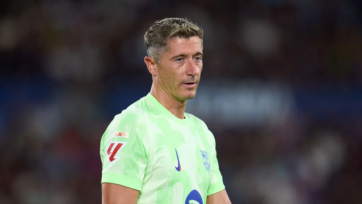 Lewandowski z nim rywalizuje o miejsce w składzie. “Nie ma instynktu zabójcy”