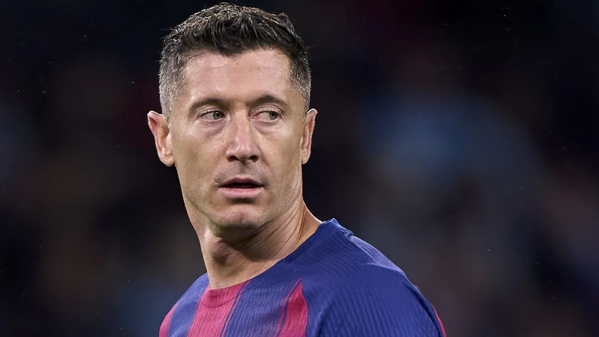 “Lewy” z długą umową? Gigant ma konkretny plan względem Polaka