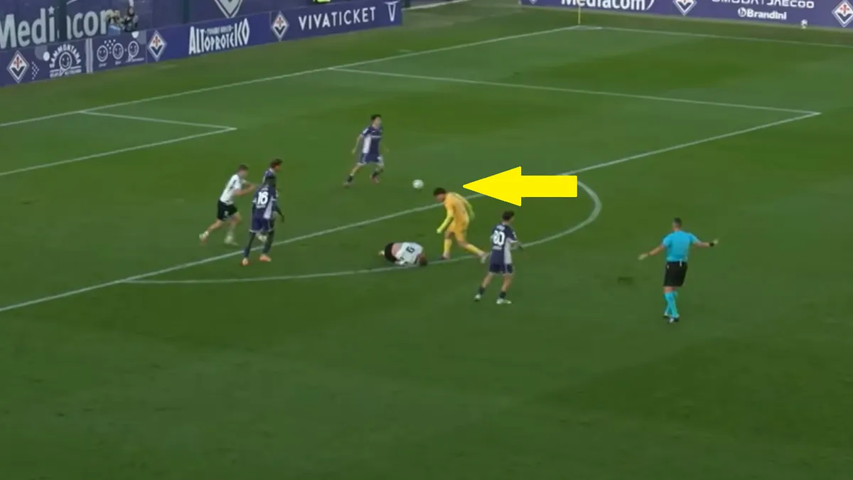 Skandal w meczu Legii. Bramkarz Włochów postradał zmysły