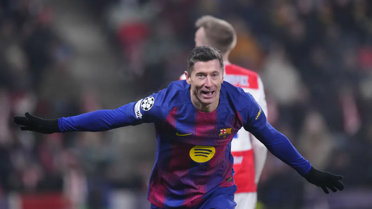 Lewandowski pisze historię futbolu. Goni Pelego