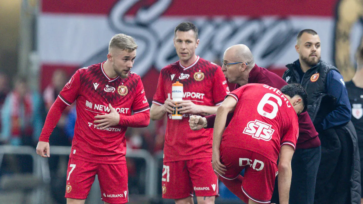 Polacy nigdy tyle nie wydali. Czy ma to sens